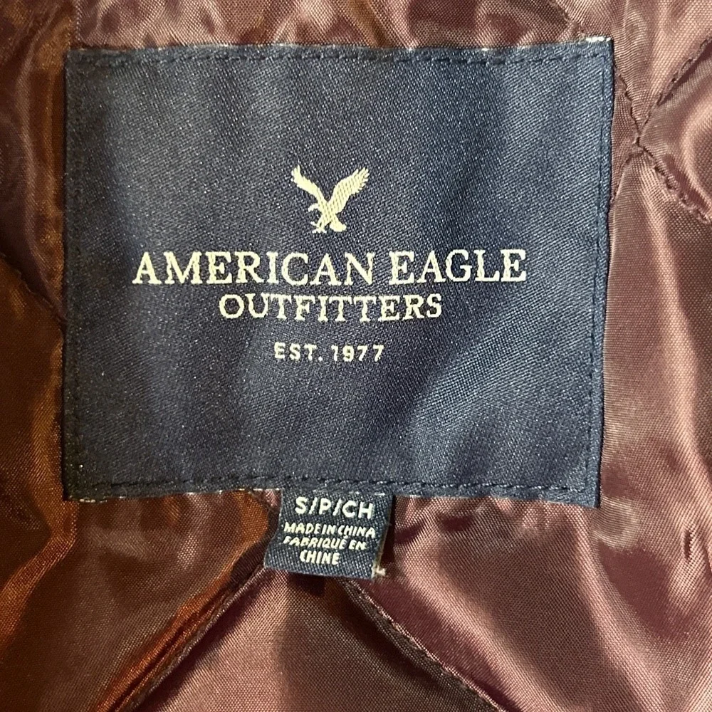American Eagle Women's Bomber Jacket Size SP Maroon Zip Up‎ Varsity Ribbed Trim